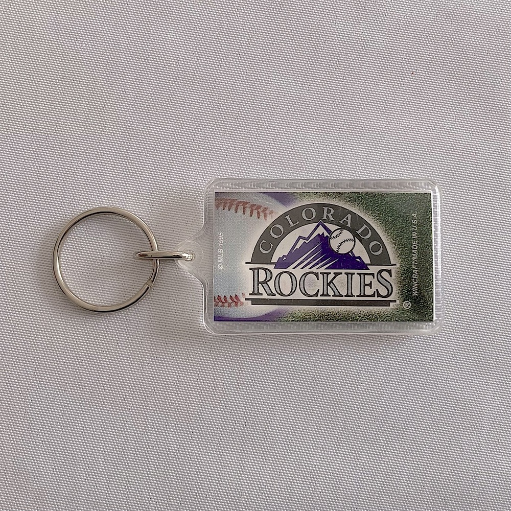 ⭐️ Vintage Multicolored Colorado Rockies Acrylic Keychain